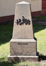 35  Střezetice - pomník 1866