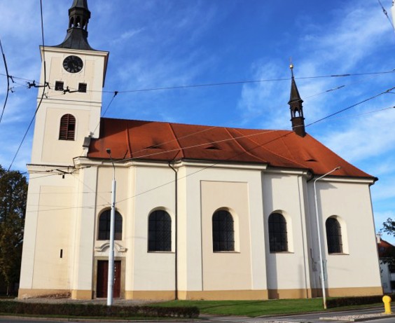 28  Lázně Bohdaneč - kostel sv. Maří Magdaleny