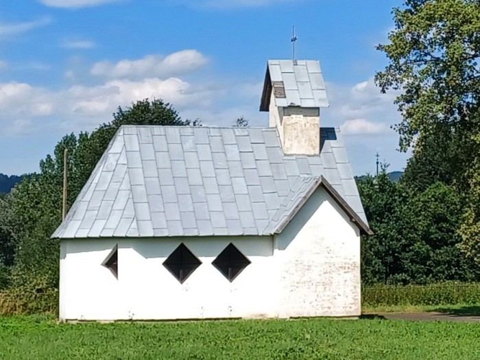 39  Wilkanów - kaple na hřbitově