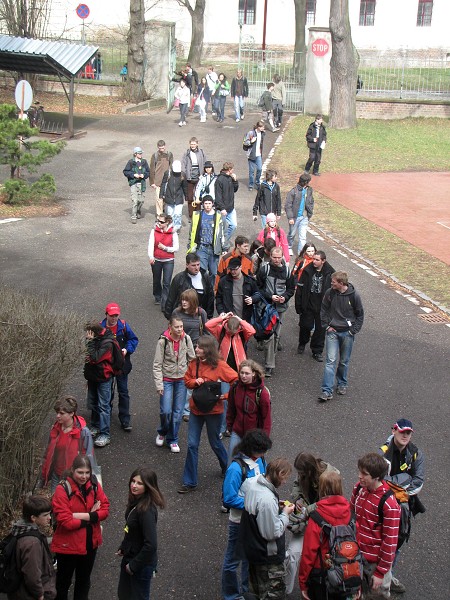 49  Cestou na gymnzium