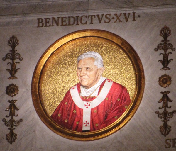 63  Pape Benedikt XVI.